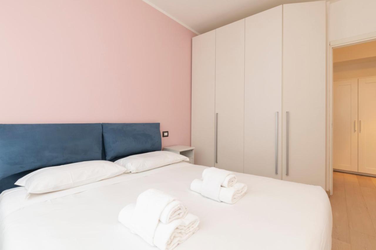 Luxury Apartment Near Bocconi Zamenhof 7 Milan Bagian luar foto